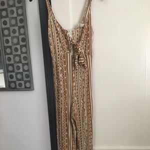 Orange/brown jumpsuit